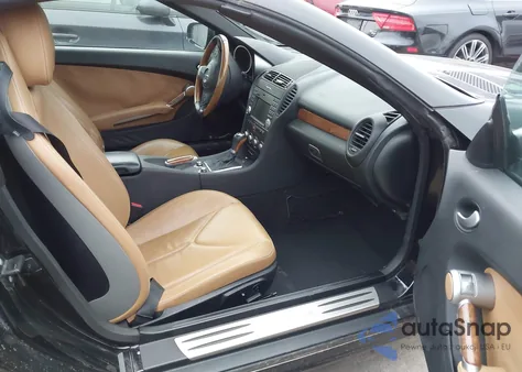 2010 Mercedes-Benz Slk 350 from USA, damaged, VIN WDBWK5JA8AF232593